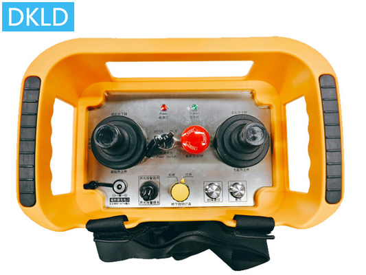 Salida de red Dual Rocker Cuatro Mecanismo Cinco Velocidad Grúa Control remoto