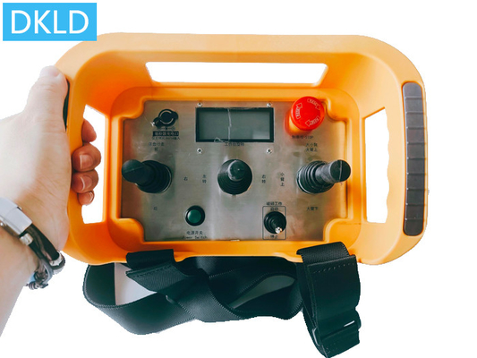 Control remoto inalámbrico para cargador hidráulico