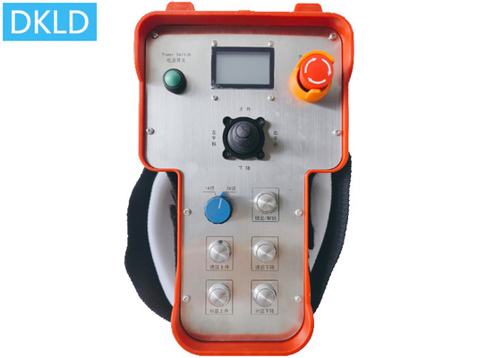 Control remoto de automóvil de limpieza de brazo robótico dual con códigos de identificación únicos