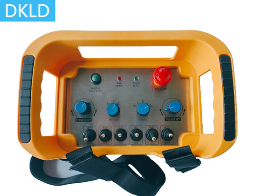 Control remoto inalámbrico industrial para máquinas de carga y descarga