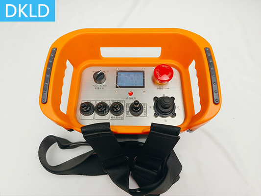 Control remoto para el robot de limpieza de montaña en paredes de gran altura